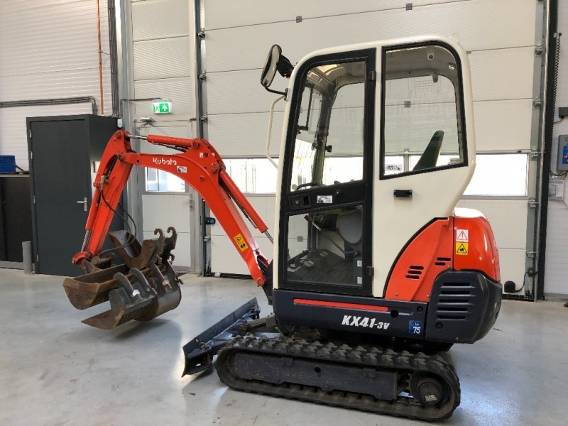 Kubota KX41-3 mini excavator