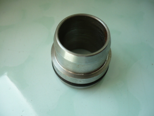 Adapter for Filtrak Filu hydraulic filter insert Takraf Waran filter housing BC 10 Adapter for Filtrak Filu hydraulic filter insert Takraf Waran filter housing BC 10