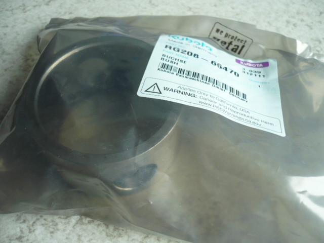 Swivel bracket bearing bush bush RG20866470 RG208-66470 plain bearing Kubota KX71-2 Alpha series