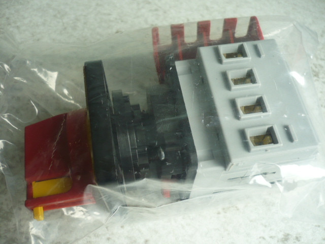 Main switch 25A 4-pin isolator switch Maha Econ 3 3.0 4.0 3.5