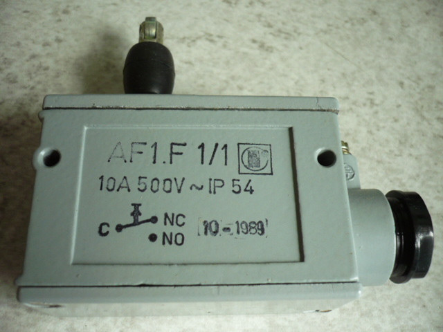 Micro switch limit switch limit switch overload switch Robotron AF1. F 1/1 VEB GDR