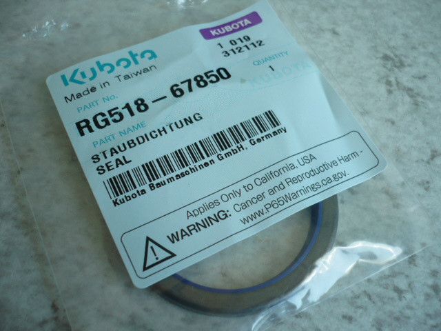 Dust seal seal bush seal dust Kubota KX71-3 mini excavator RG51867850