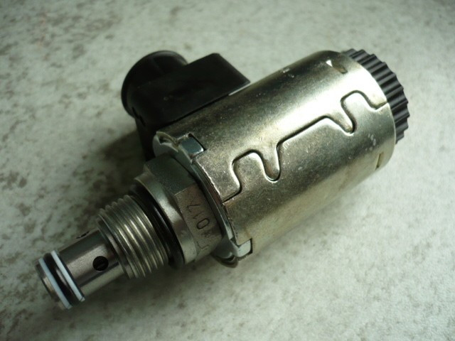 2/2-way poppet valve 24VDC solenoid valve Nussbaum 9600001 Autolift