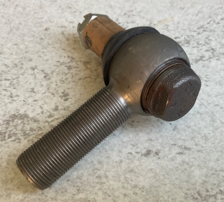 Tie rod end M24 steering Takraf forklift VTA DFG 2002 3N Panorama