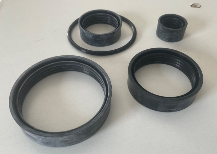 Sealing kit sealing telescopic cylinder tilting cylinder hydraulic cylinder Multicar 9233 M21 M22 M24 M25