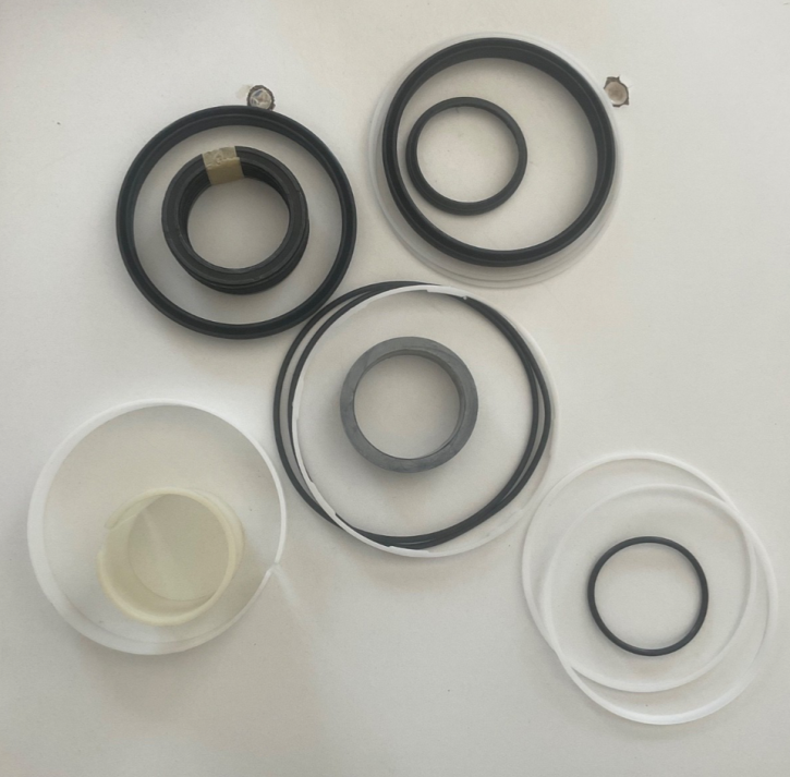 Seal kit / Gasket set hydraulics for VEB Fortschritt T174 mobile excavator GDR construction machinery