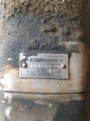 Orsta double pump tandem pump hydraulic pump Takraf DFG 3202 N-A 4002 C40-3L + A10 L