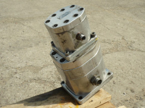 Orsta double pump tandem pump hydraulic pump Takraf DFG 3202 N-A C40-2L + A10 L