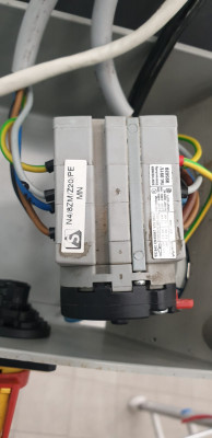 Main switch 25A 4-pole isolator switch Maha Econ 3 3.0 4.0 3.5