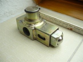 automatic locking, carrier-arm for Romeico H225 H226 H227 H230 H231 H232 lift