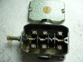 Limit switch Switch contact Position switch Limit switch GWÜA 1R VEB DDR Samasa