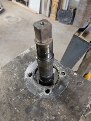 bearing flange for RAV Ravaglioli lift type KP/KPN/KPX versions / R121 - R123 old version