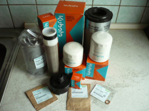 Service Maintenance Kit Filter Set Oil Filter Fuel Filter Kubota KX027-4 KX030-4