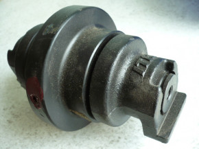 Roller guide roller idler sprocket track roller Kubota KX41-2 RG00121700