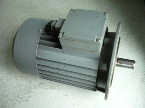 ball bearing Set for motor 4AP90L4 MEZ Mohelnice 1 to 2 tons Takraf Scissor lift Lunzenau