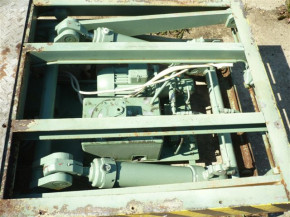 GDR VEB Takraf work Platform Lift Ramp lifting platform HT 1600