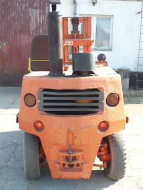 3.2 tons DFG Takraf 3202/N forklift terrain forklift