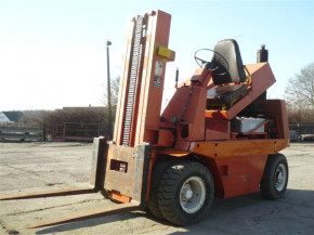 3.2 tons DFG Takraf 3202/N forklift terrain forklift