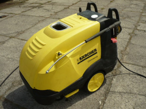 High Pressure Cleaner, hot water professional pressure washer, steam cleaner HDS 12/18-4SX