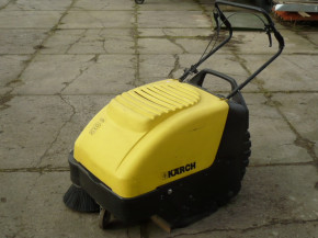 Karcher Sweepers KSM 750 B sweeper with traction drive
