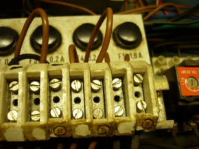 monitoring relays Voltage Monitoring Tele Haase TPF 400V S4X for FH 1600/1 / FHB 12.1 lifting platform