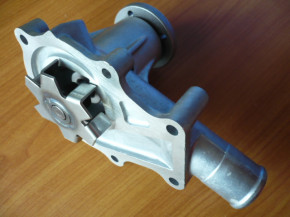 Water pump assy pump water Kubota KX41 mini excavator 1624173030 1624173034
