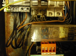 RELOG 2RH30 EAW overload relay changeover relay DDR VEB working platform FHB12.1