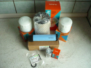 Service kit maintenance kit oil filter fuel filter air Kubota U27-4 mini excavator