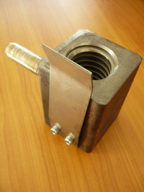 safety nut for Nussbaum lift type ATS 2.20 2.25 / SK 2.25 / SE 2.40 / BSE 2.40 (TR 43x7)