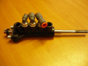 Clamping plate valve control valve tire changer Ravaglioli