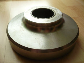guide roller, supporting roller with socket for Romeico Atlantic 2 post lift 140mm and Atlantic lift old version