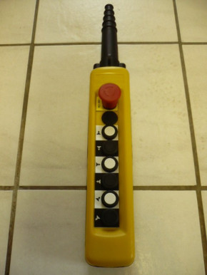 Telemecanique XAC A882H44 pendant control switch, control bottle, hand control, crane control