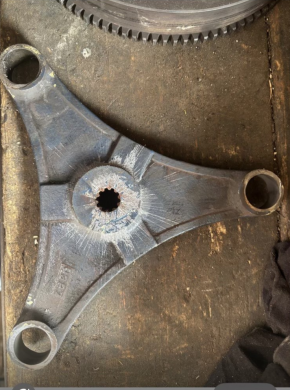 Flange drive flange Kubota KX41 KX41-2 KX61-2 mini excavators 6831142620 6831142623