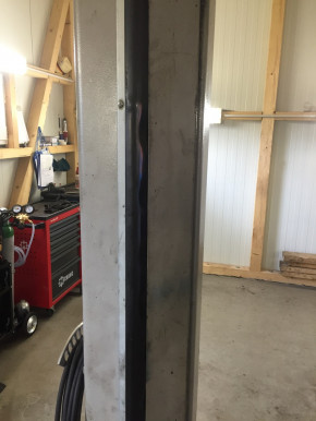 Sheet with pressed rubber strip to the spindle cover column for Zippo Lift i.a. type 1250 1590 LS (left side)