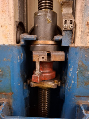 lock nut, safety nut for Hofmann Duolift Type GS 5.0 GS 2.5 GE 2.5 GE 3.0 GT 2.0 GT 2.5 2.5 DB BT 2.5