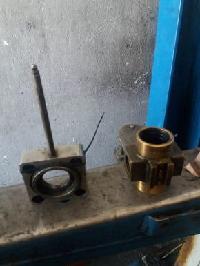 bearing flange for RAV Ravaglioli lift type KP/KPN/KPX versions / R121 - R123 old version