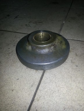 guide roller, supporting roller with socket for Romeico Atlantic 2 post lift 140mm and Atlantic lift old version