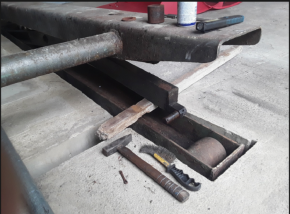 1 pair roller for 2 tons VEB Takraf Scissor lift Lunzenau